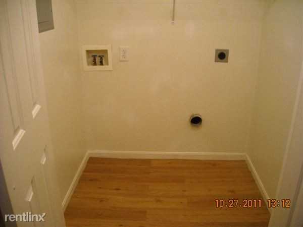 Maple Lake Apartments - Photo 2 of 5