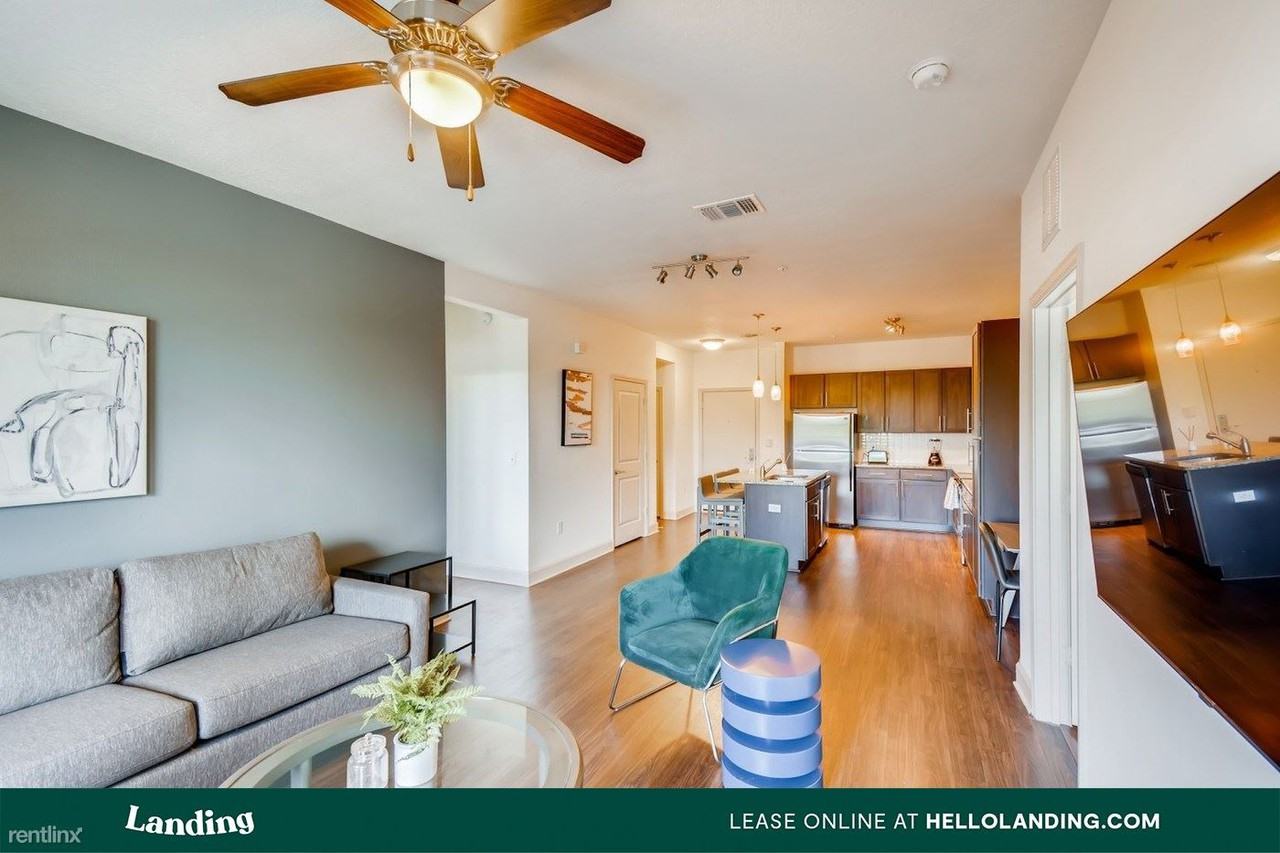 Landing Furnished Apartment Provenza - Photo 2 of 50