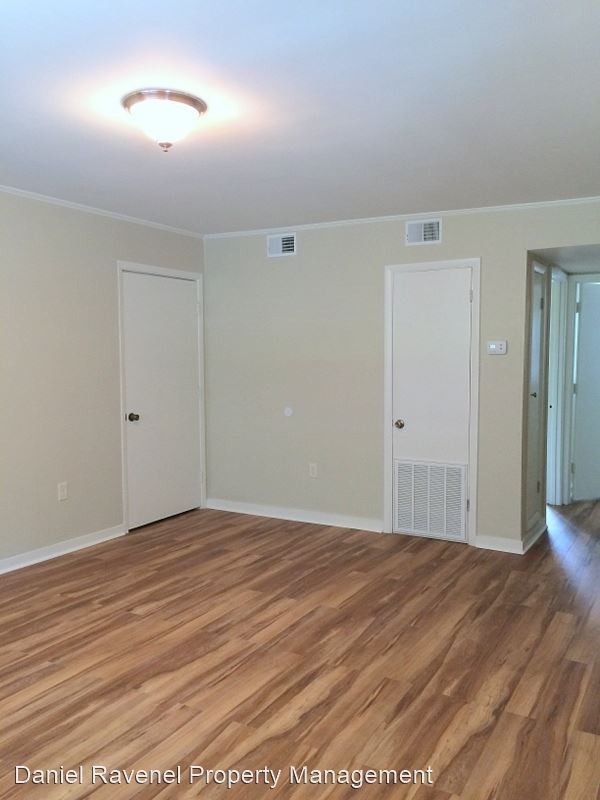 45 Aiken Street - Photo 3 of 15