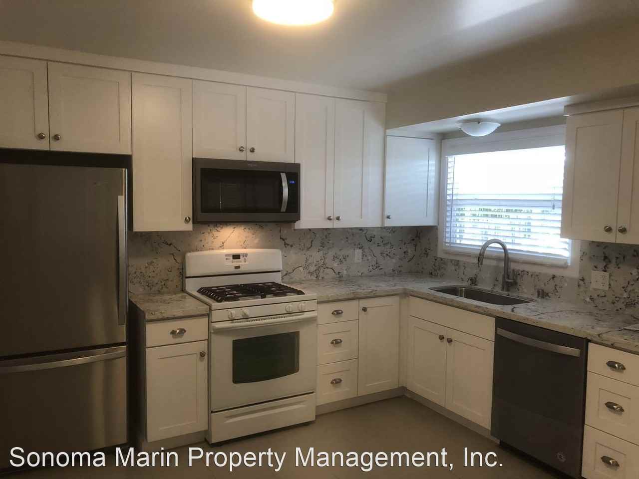 257 Sherwood Dr - Photo 2 of 16