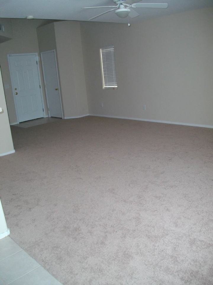 5022 Sapphire Light St - Photo 3 of 6