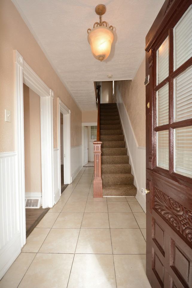 609 Taylor Ave - Photo 2 of 11