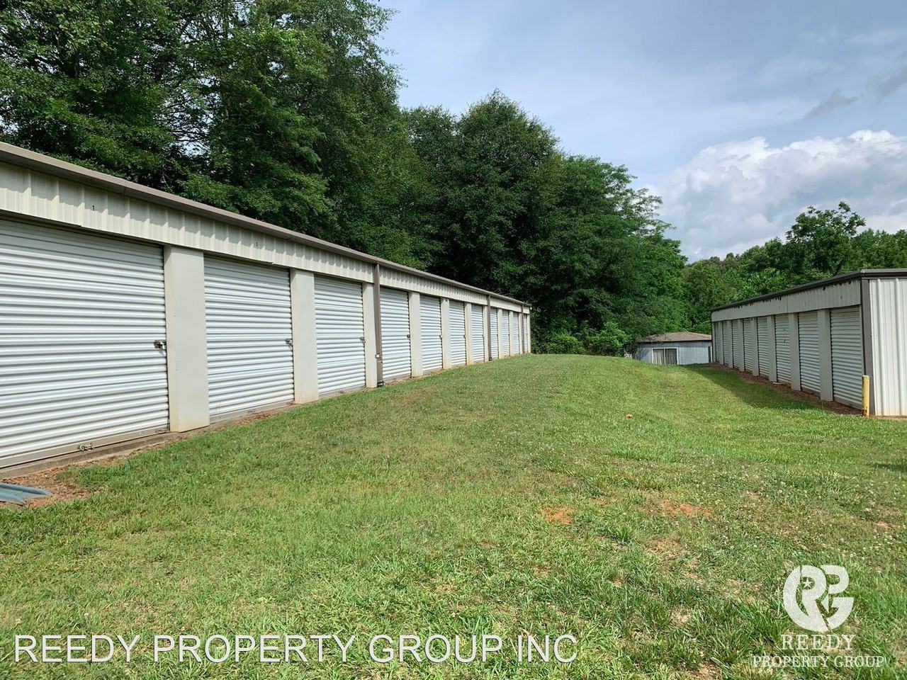 2505 Pumpkintown Highway - Photo 2 of 6