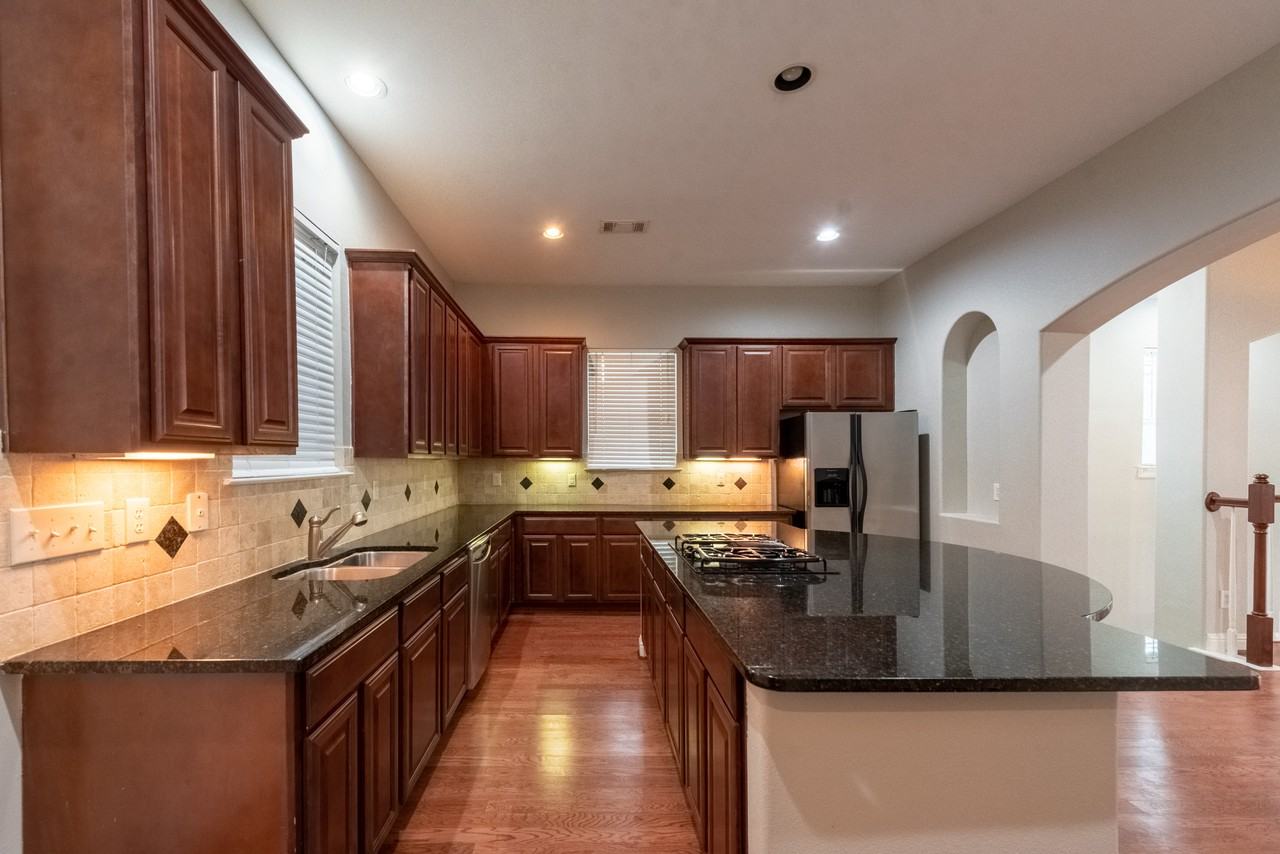 30 Versante Ct - Photo 3 of 21