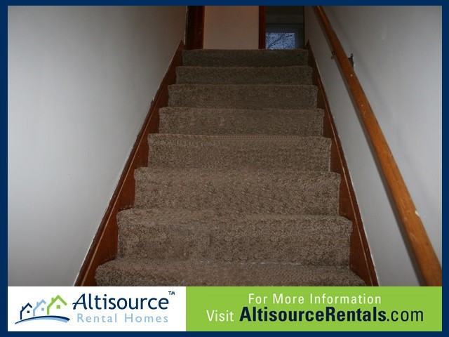 4551 Windsor Terrace - Photo 3 of 17
