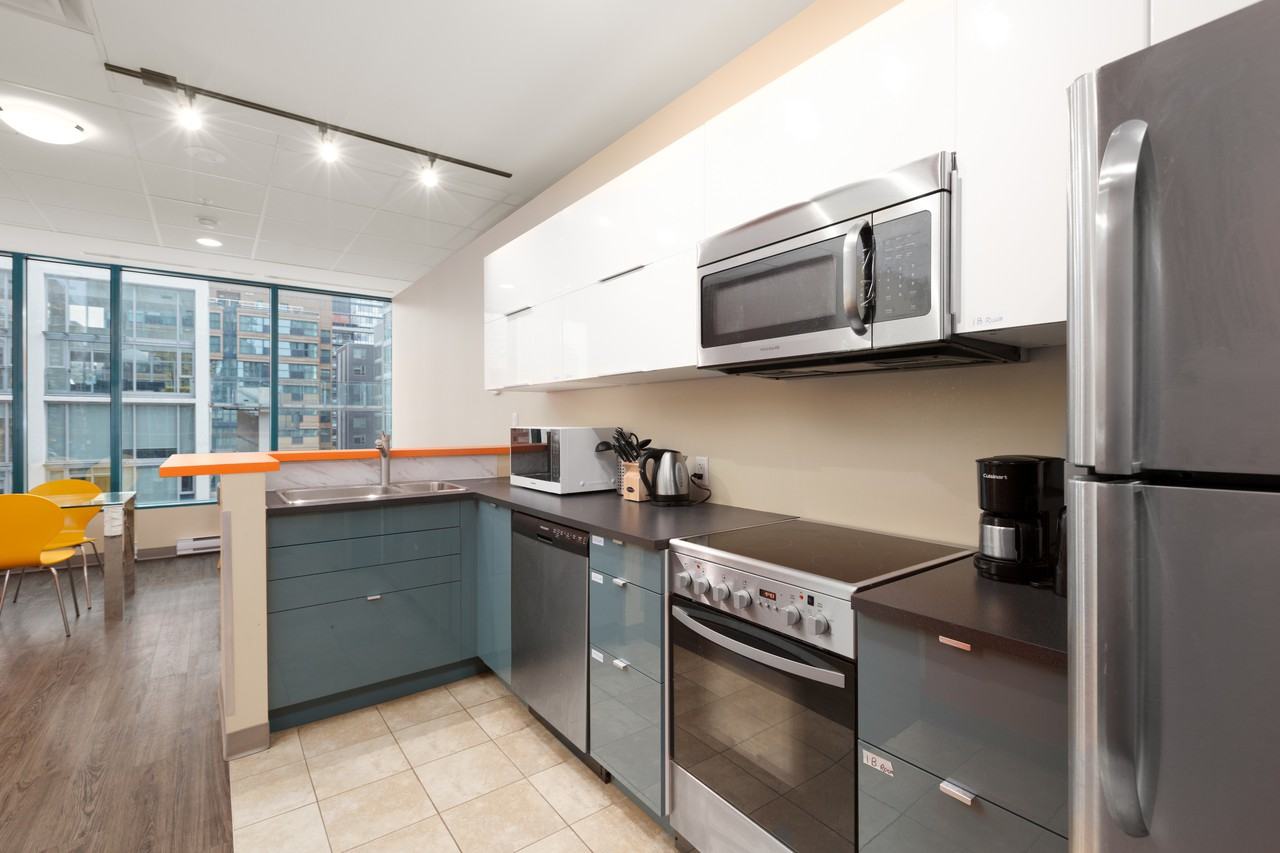 GEC Viva: Shared Student Apartments in Downtown Vancouver - Photo 3 of 12