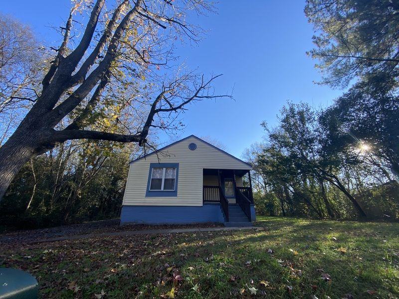 3231 Morning Dr - Photo 2 of 21