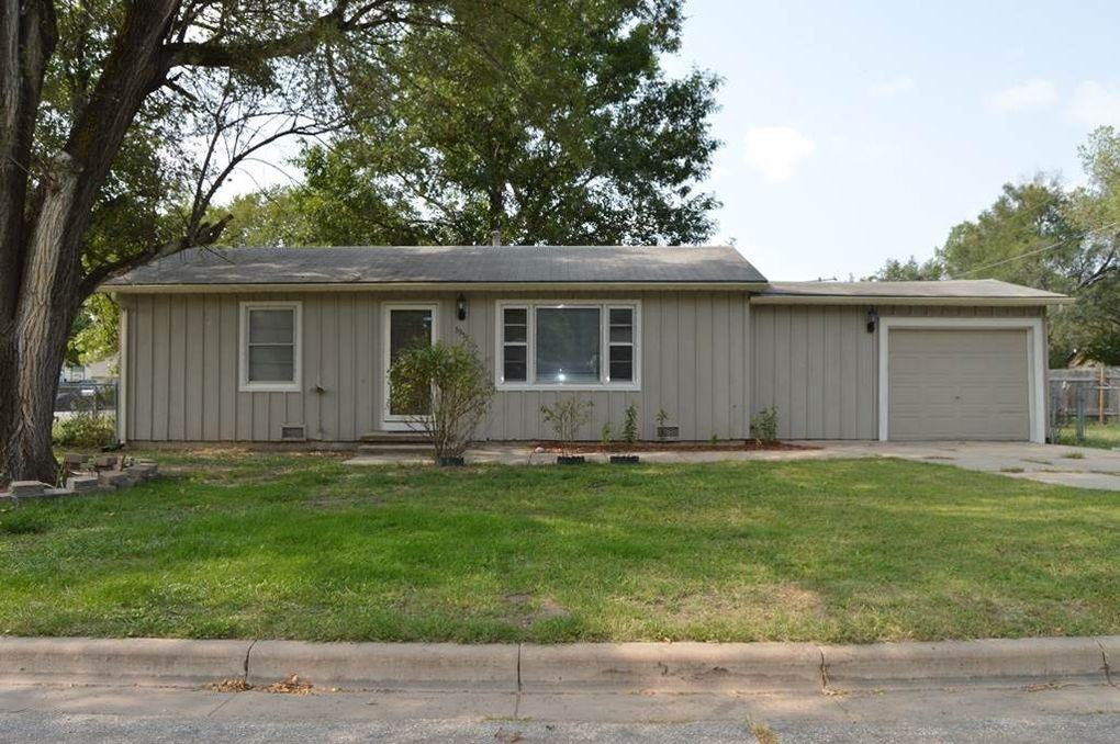 1911 S Custer Ave - Photo 2 of 15