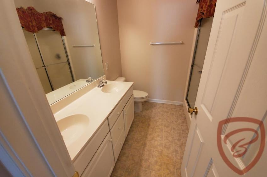 31 Crocetti Lane - Photo 2 of 14