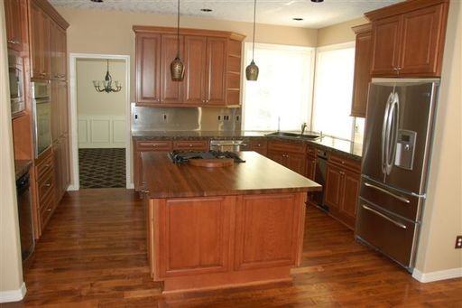 12431 SW 55th Pl - Photo 2 of 31