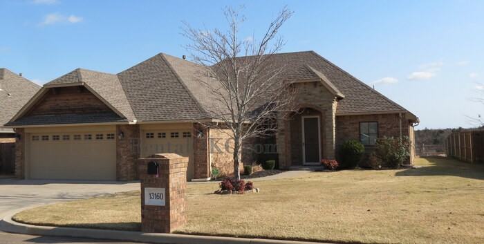 13160 Chinkapin Oak Pl - Photo 2 of 28