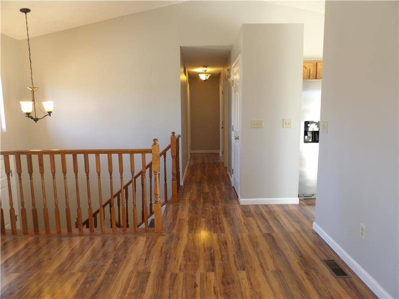 2745 Berwood Ln - Photo 2 of 40