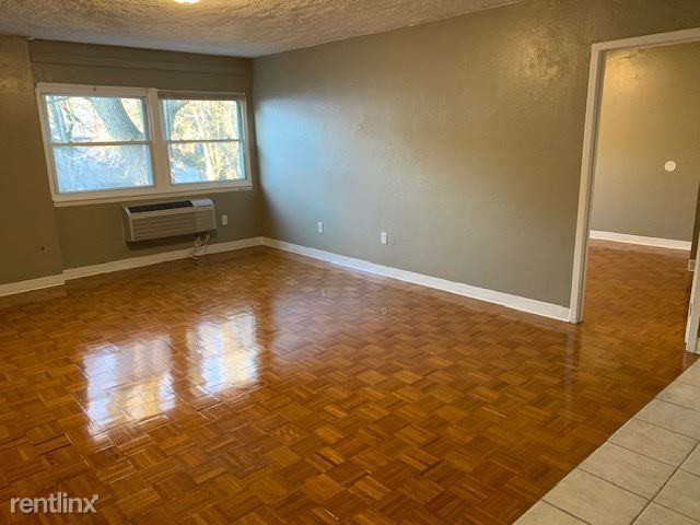 31 Austin St - Photo 2 of 23