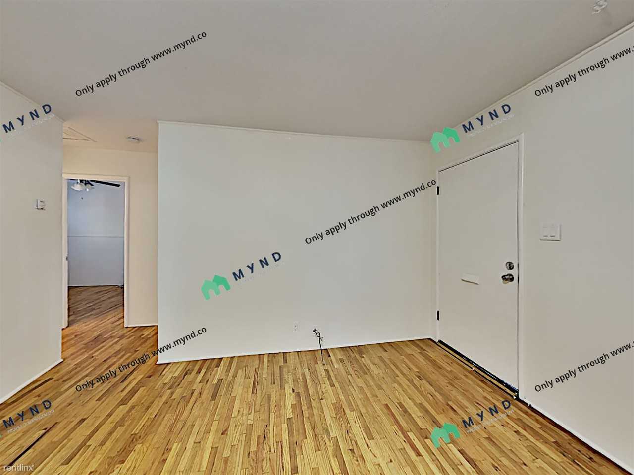 9 Garrison Dr - Photo 2 of 11