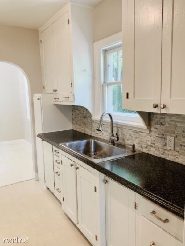 509 S 4th Ave - Photo 3 of 10