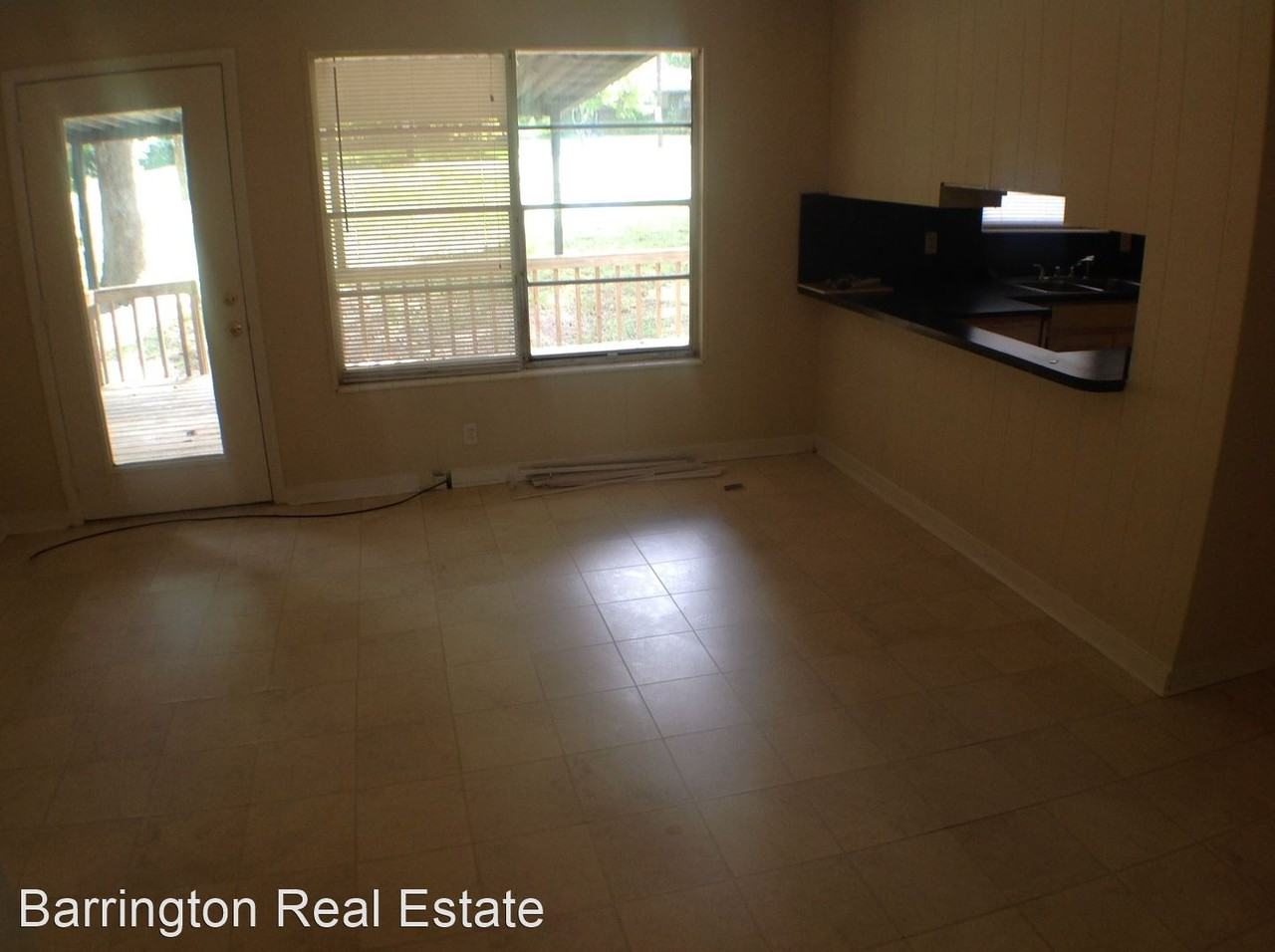 3318 Bonds Ave - Photo 3 of 6