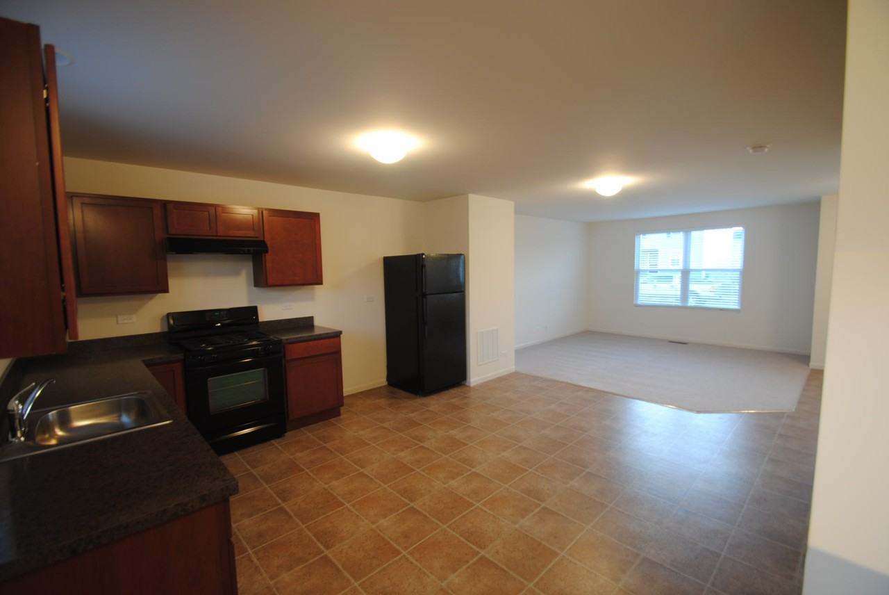 1732 Havens Dr - Photo 3 of 11