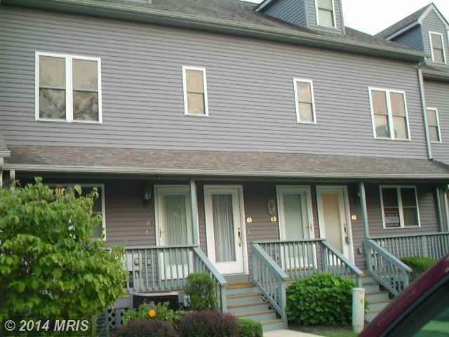 65 NE Isles Dr #B - Photo 2 of 27