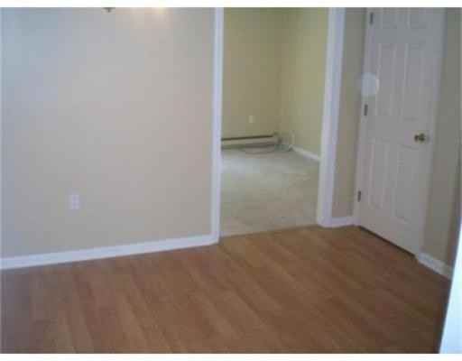 58 Olde Colonial Dr #3 - Photo 3 of 12