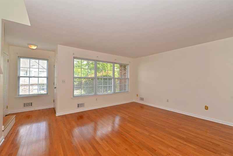 602 Appleton Way #602 - Photo 2 of 16