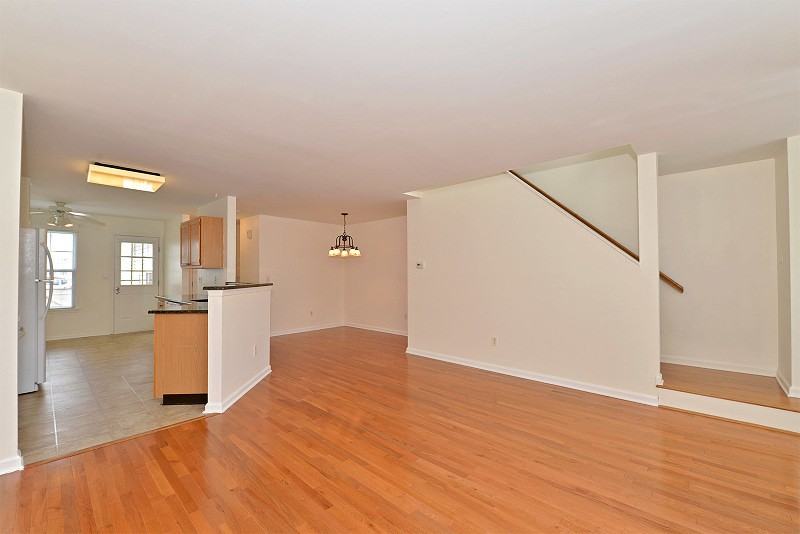 602 Appleton Way #602 - Photo 3 of 16