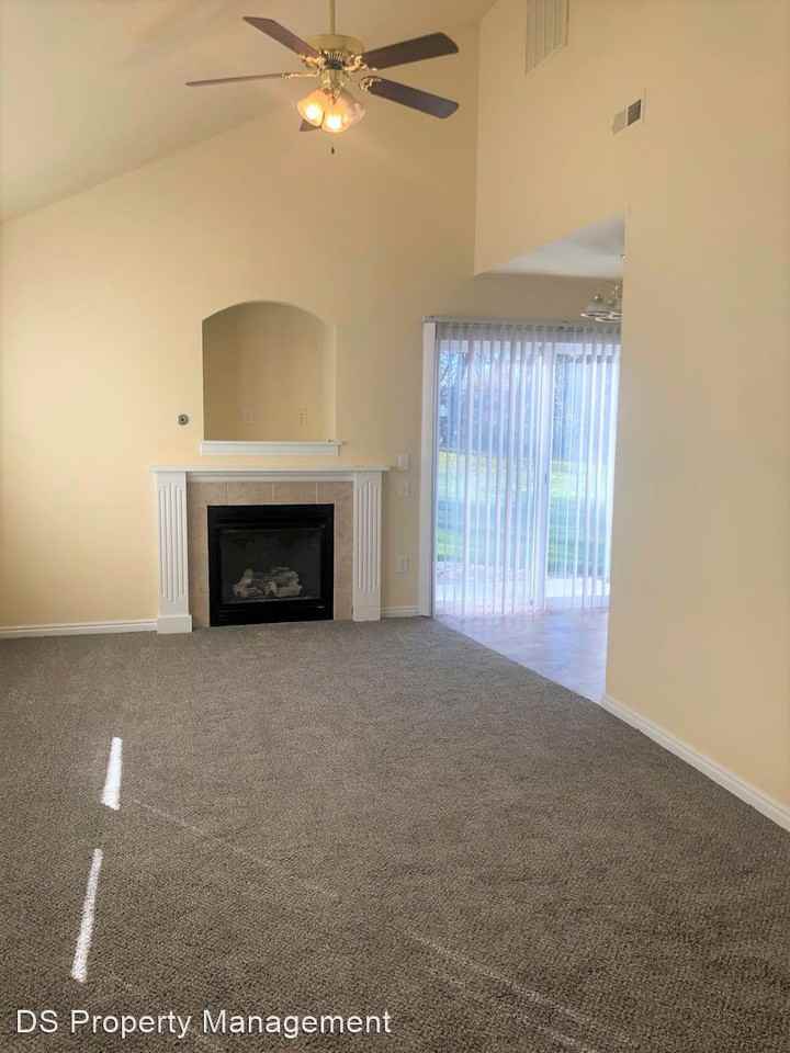 1901 S Lexis Lane - Photo 2 of 17