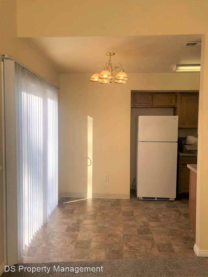 1901 S Lexis Lane - Photo 3 of 17