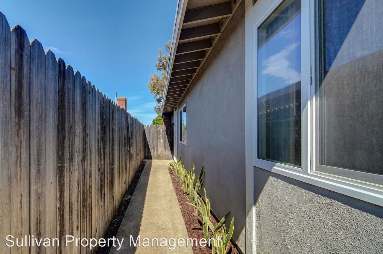 33431 Nottingham Way - Photo 2 of 19