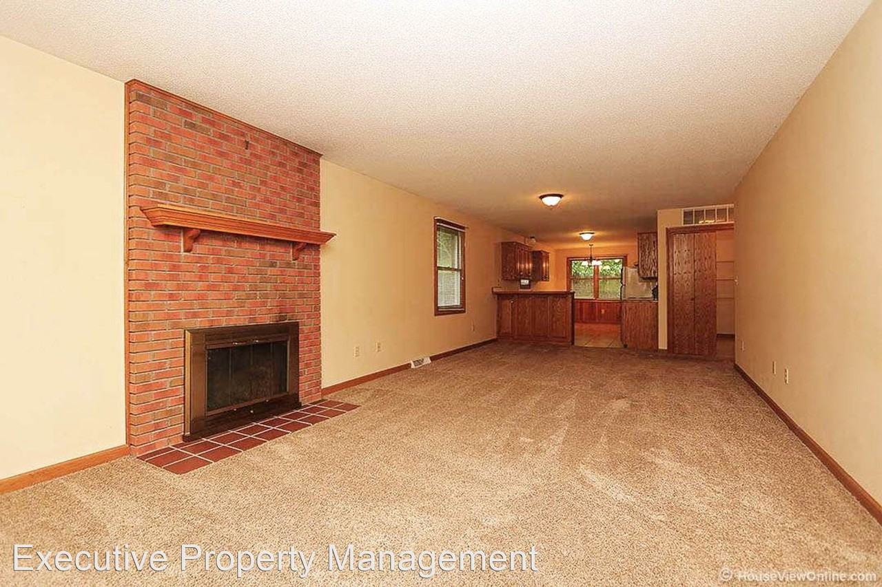 3840/3842 Stonebridge - Photo 3 of 50