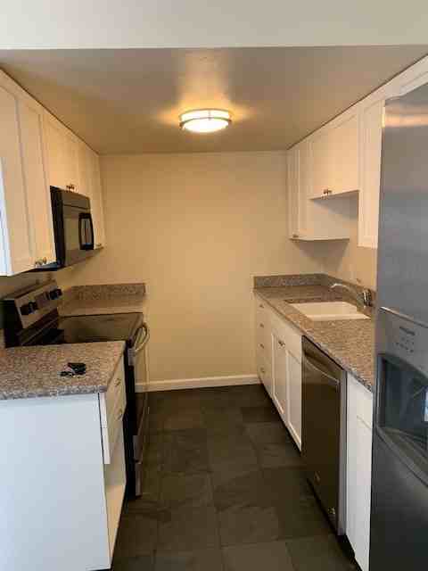 772 W Cleveland Cir - Photo 4 of 11