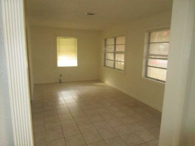 1210 Mcdonald Dr - Photo 2 of 17