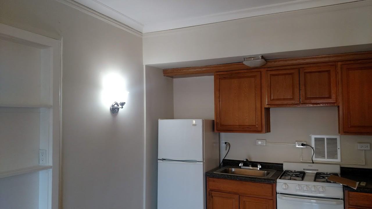 Elmgate Manor - Photo 3 of 6