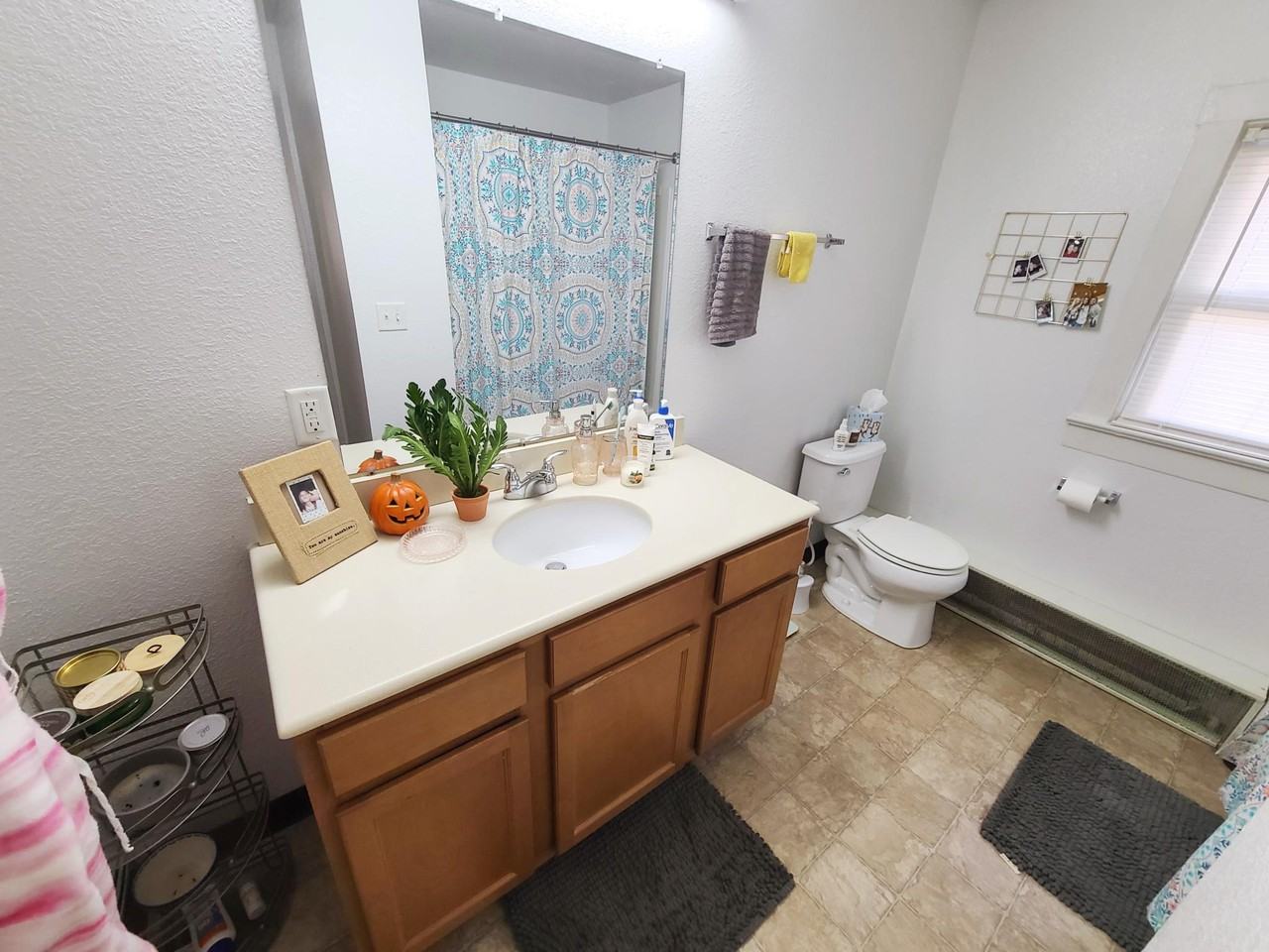 Whitewater House - Photo 2 of 17