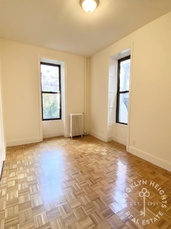 111 Montague St #2B - Photo 3 of 7