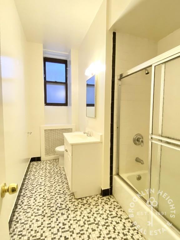 111 Montague St #2B - Photo 5 of 7
