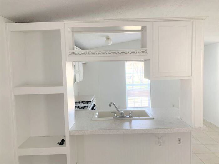 17 Electric St - Photo 3 of 10