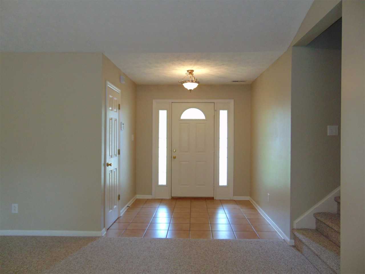 204 Mahaffey Ct - Photo 2 of 20