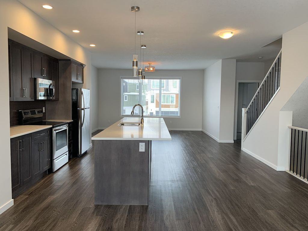 Beautiful Modern 3 Bed Duplex in Starling Community *Tandem Double Garage* - Photo 3 of 48