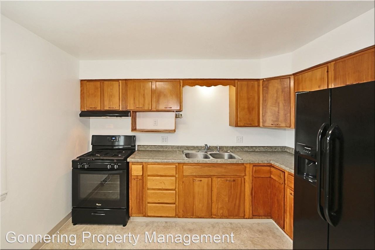 8437-8439 22nd Ave - Photo 3 of 18