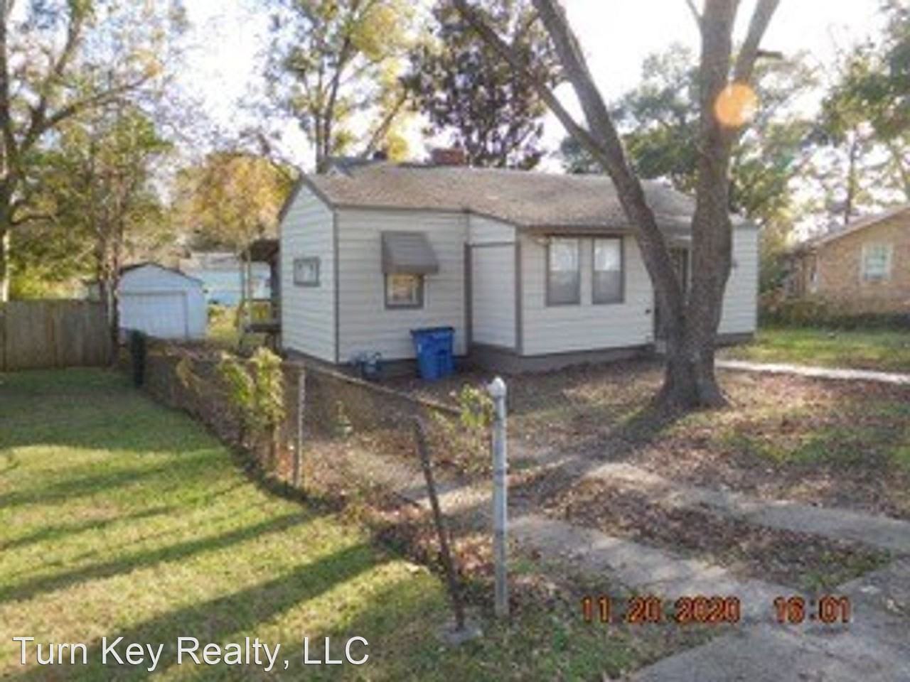 305 Mcpherson Ave - Photo 2 of 30