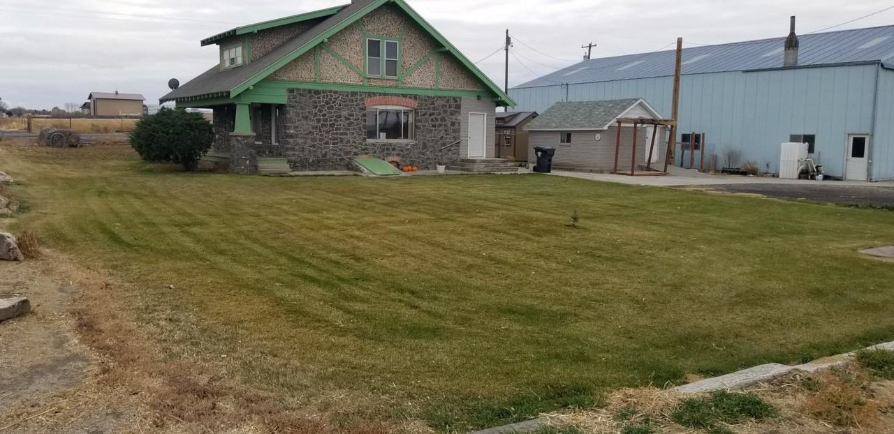 1496 E 4300 N - Photo 2 of 4