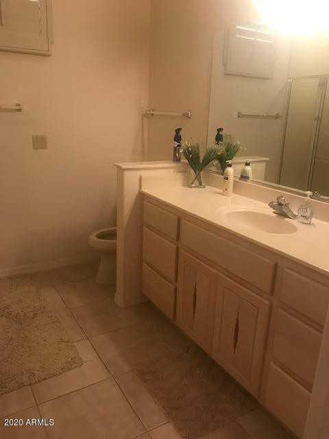 18426 E Flicker Dr - Photo 3 of 8