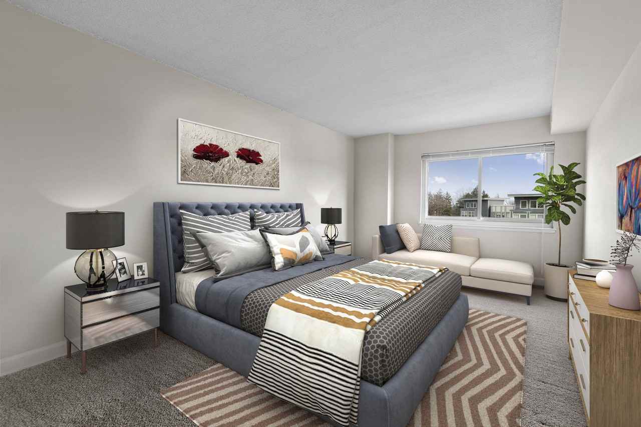 Metro 710 - Photo 3 of 15