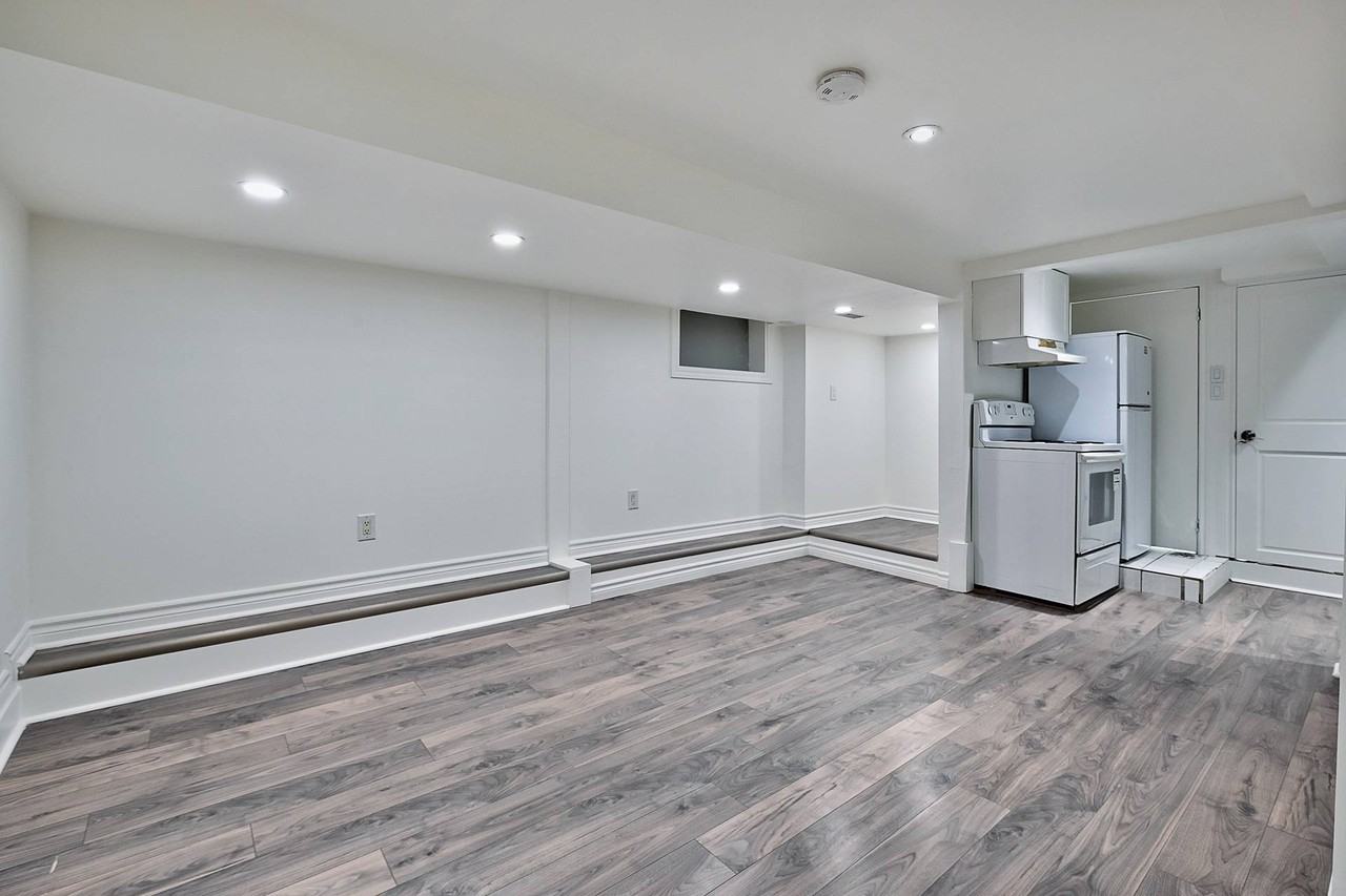 143 Lindsey Avenue - Photo 4 of 10