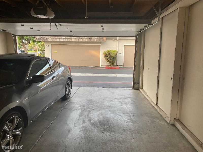 4702 Holston River Ct - Photo 2 of 8