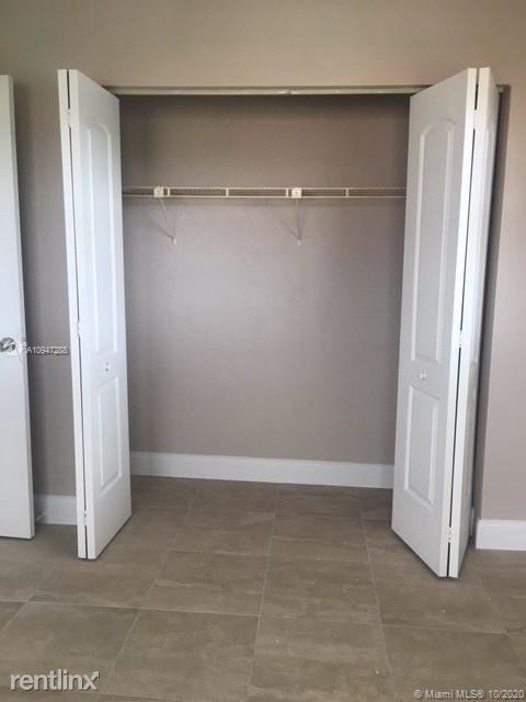 5940 NW 16th Pl - Photo 3 of 6