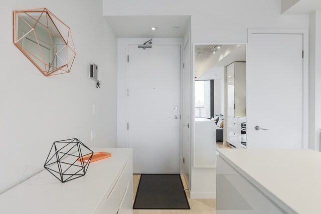 383 Sorauren Ave - Photo 3 of 18
