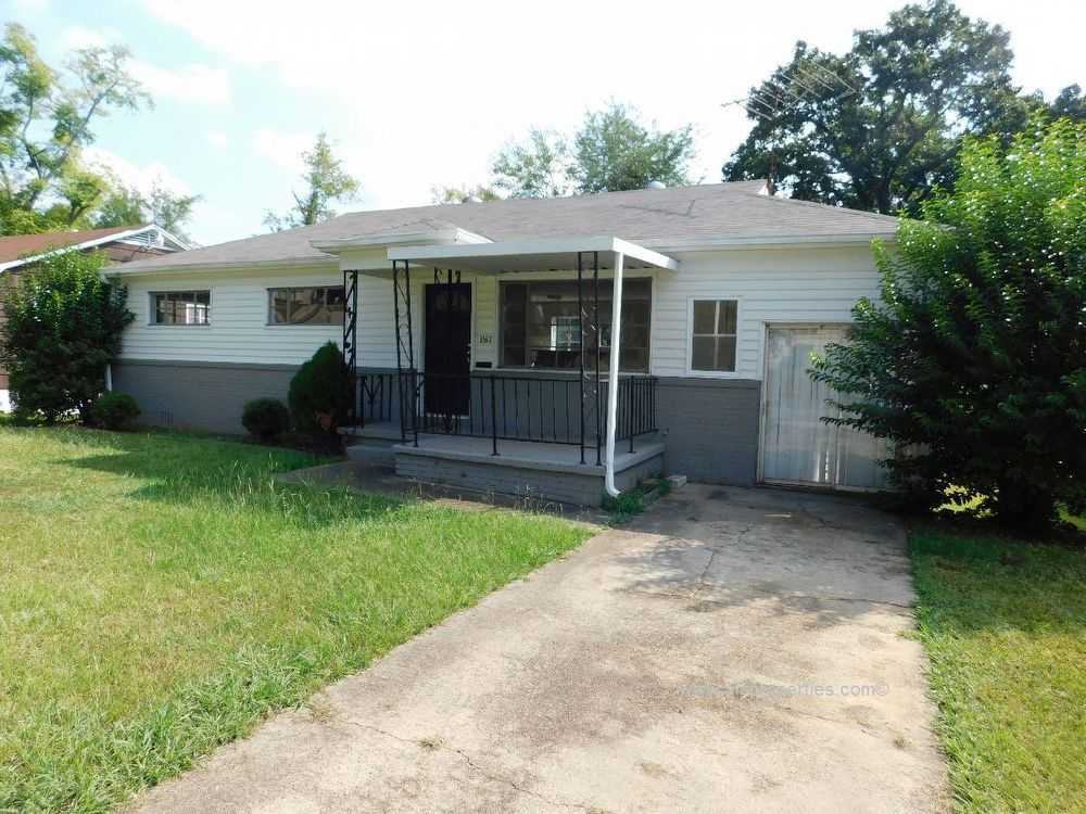 1517 27th St N - Photo 3 of 27