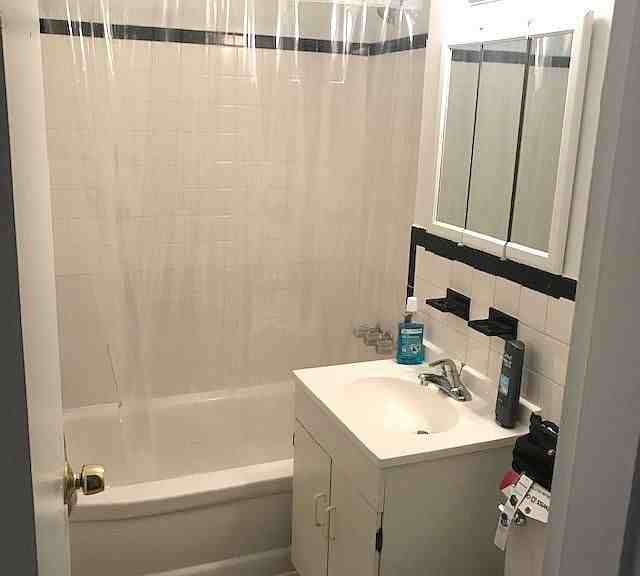 26 Middle Neck Road #2J - Photo 3 of 7