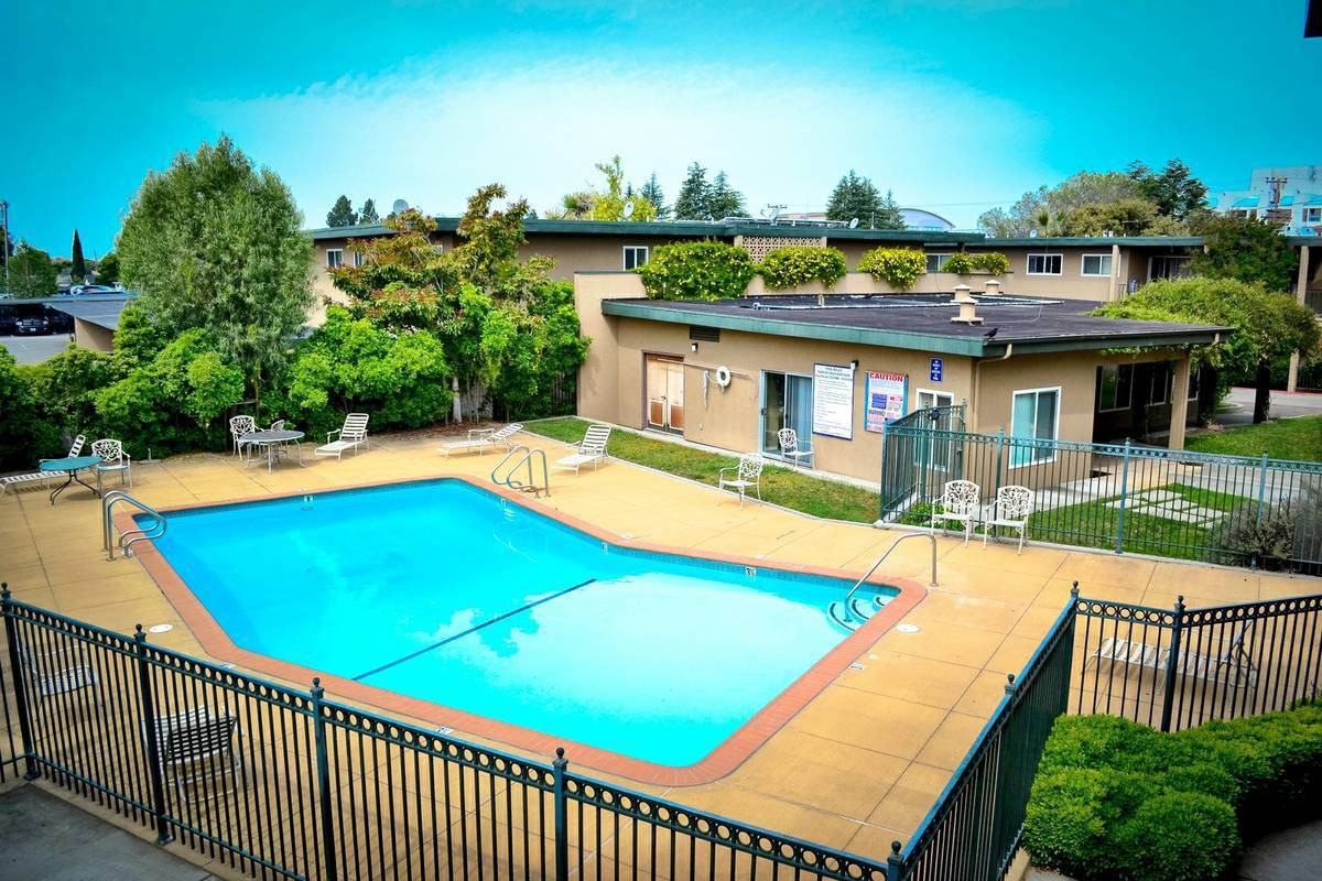 24545 Amador St #2BD - Photo 5 of 7